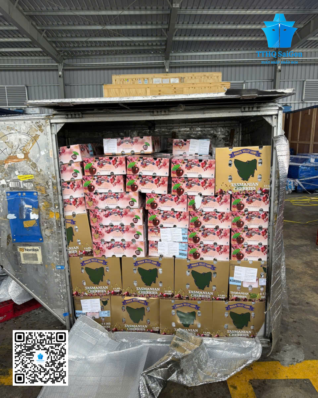 Nhập khẩu trái cây tươi